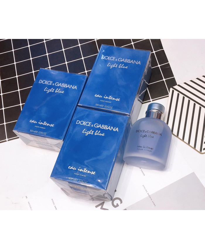 Nước hoa Dolce & Gabbana Light Blue Intense Pour Homme-tarastore.vn